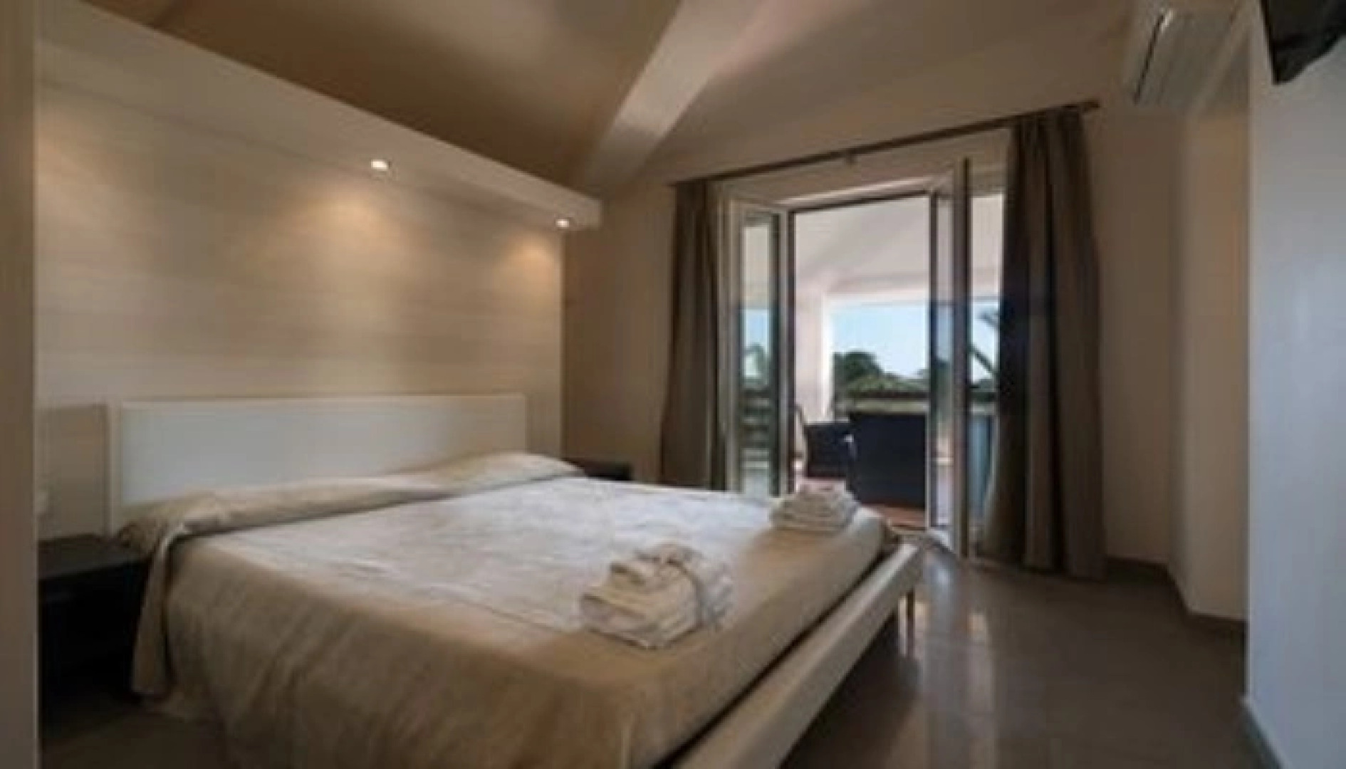 Nacore Bed And Breakfast