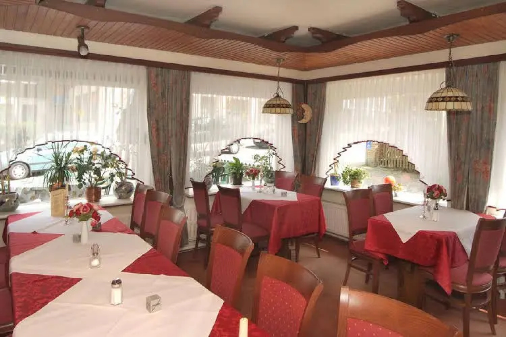 Hotel-Café-Restaurant Parkhaus