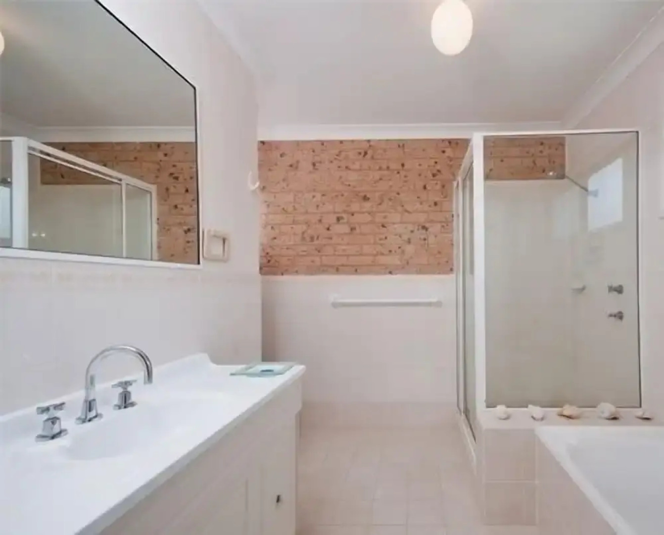 Bombora at Fingal Bay