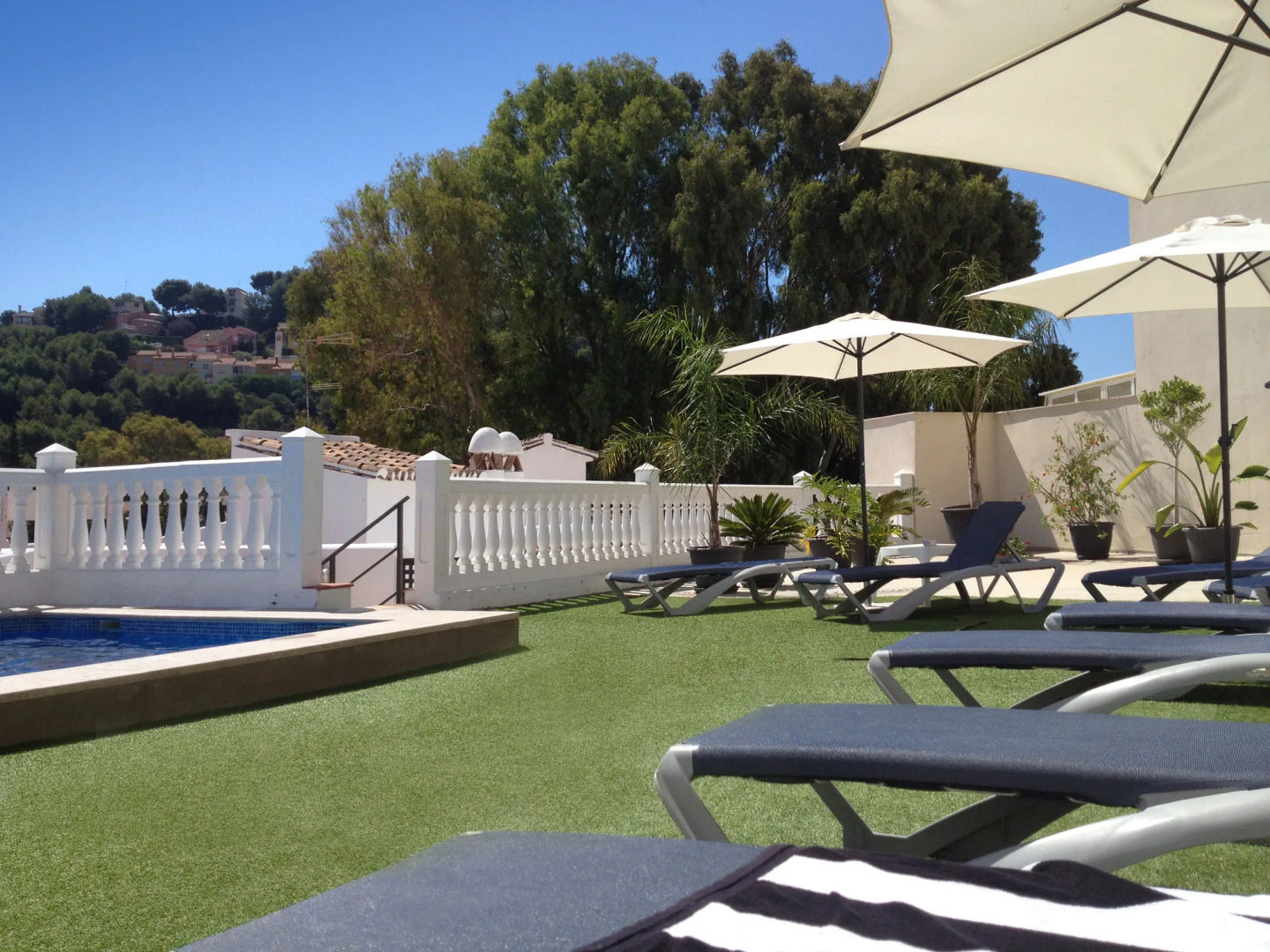 Apartamentos Turisticos La Mundial