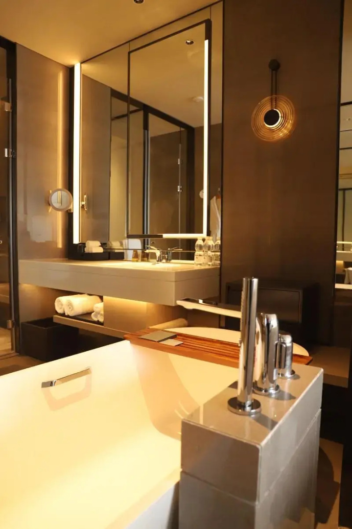 Wuhan Marriott Hotel Optics Valley