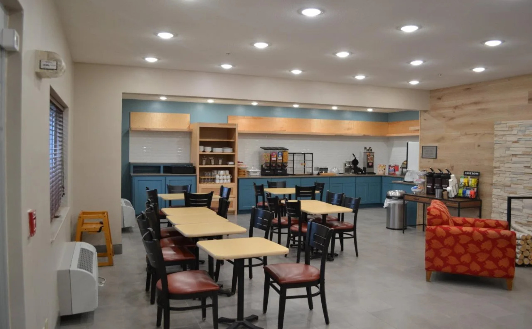 Country Inn & Suites by Radisson, Fairview Heights, IL