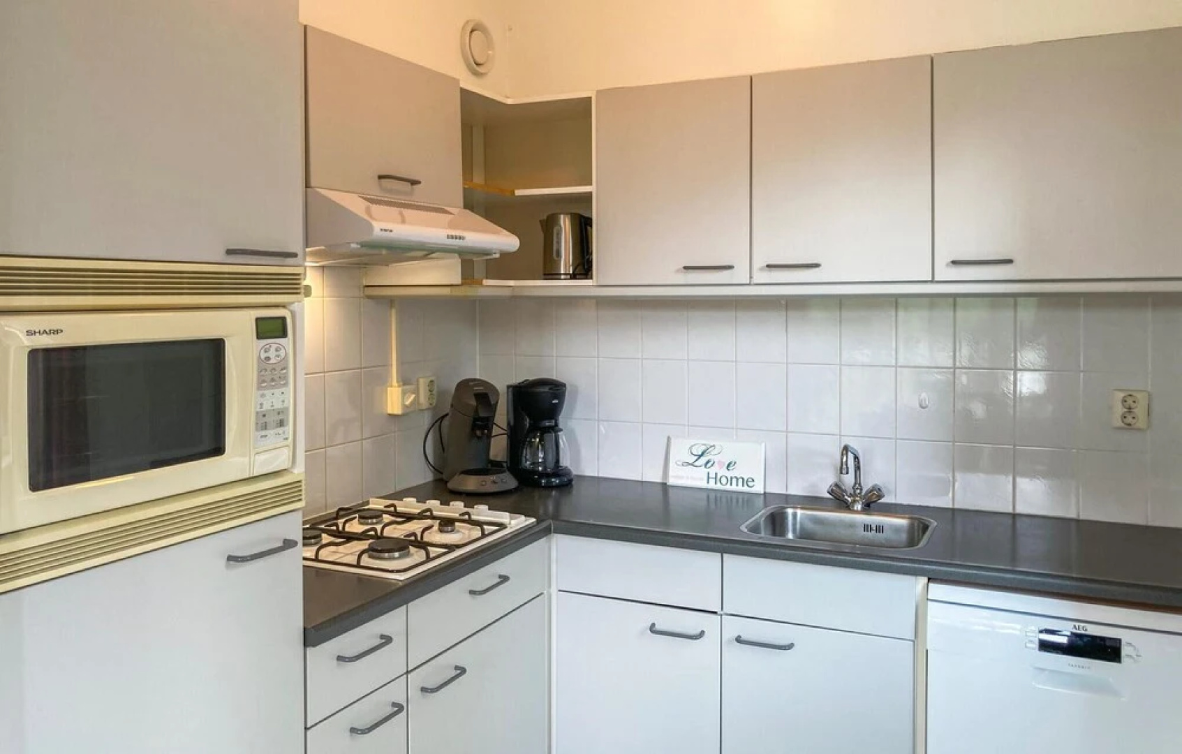 Nice Home in Vlagtwedde With Indoor Swimming Pool, Wifi and 3 Bedrooms