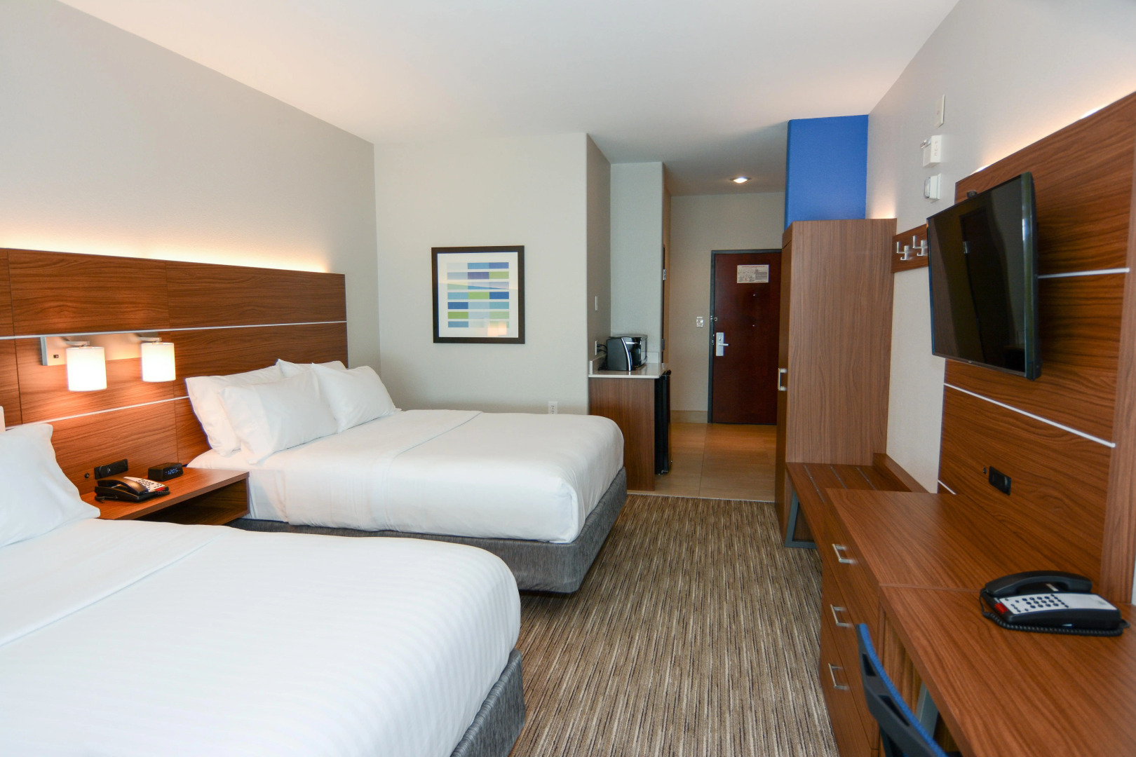 Holiday Inn Express & Suites New Boston by IHG