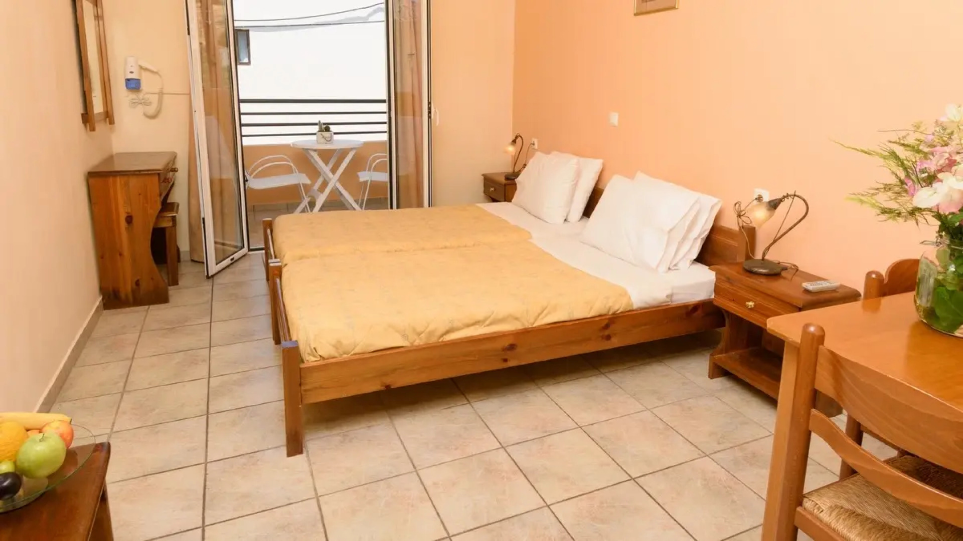 Argyro Apartments and Studios