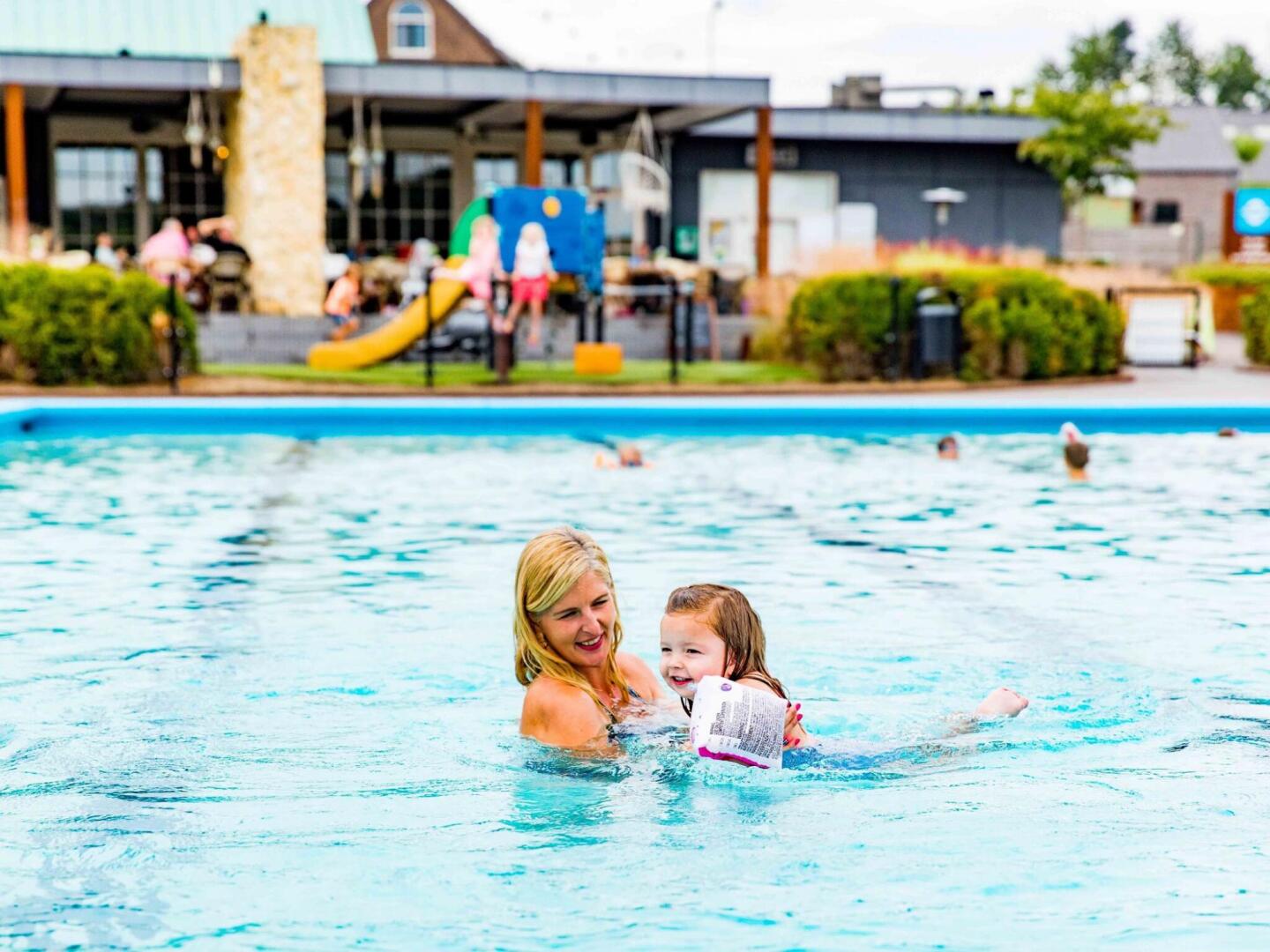 Modern Chalet with Dishwasher, 5 Km. From Valkenburg