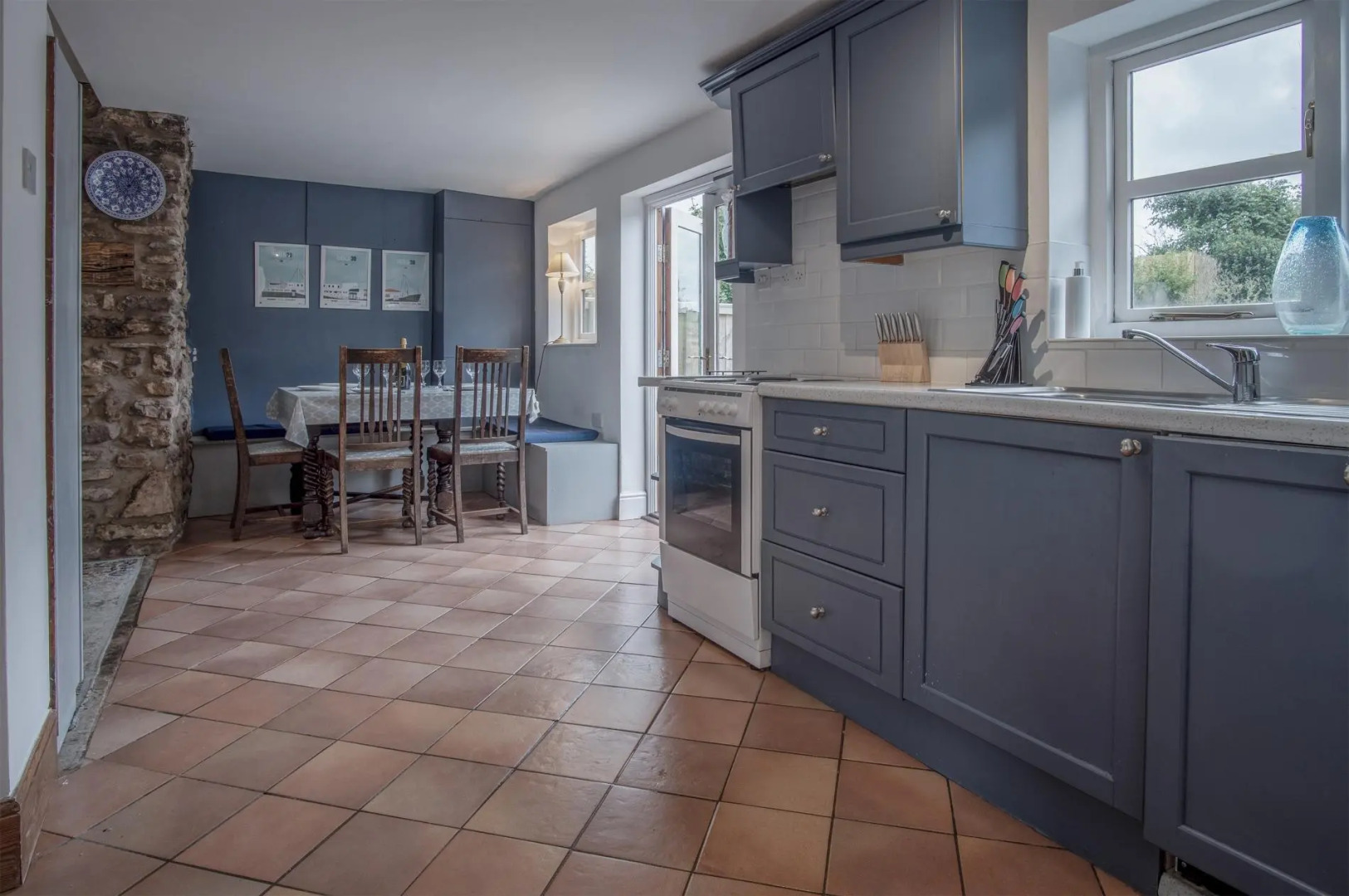 Angle Adventures - 4 Bedroom Cottage - Angle