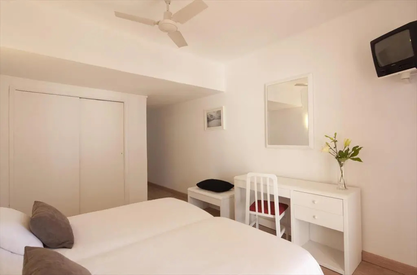 whala!beach Hotel & Apartments