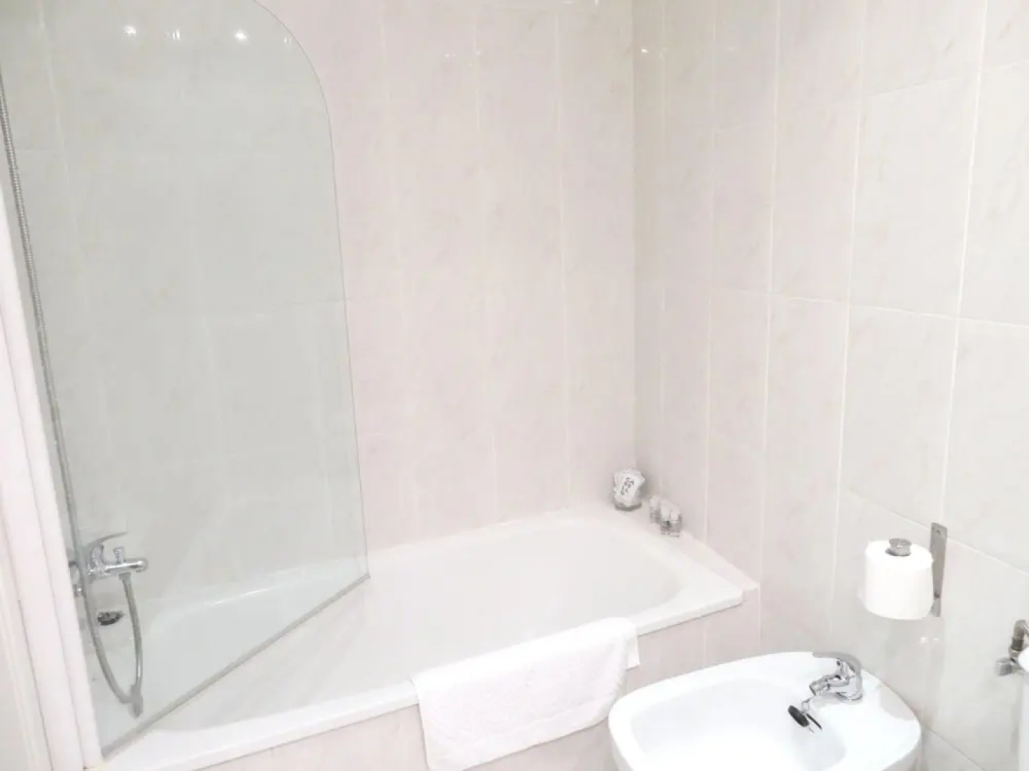 Apartment With 2 Bedrooms in Pontevedra, With Wonderful sea View and Wifi Near the Beach