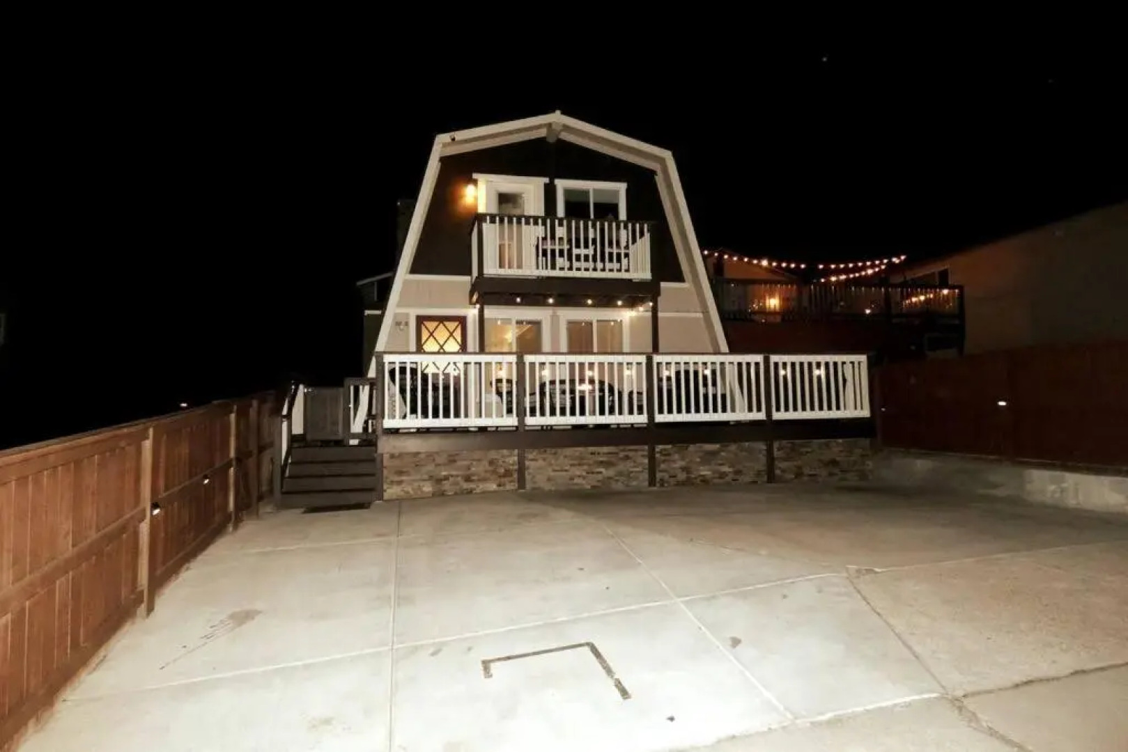Ocean View Fun Deck Steps To Sandy Beach