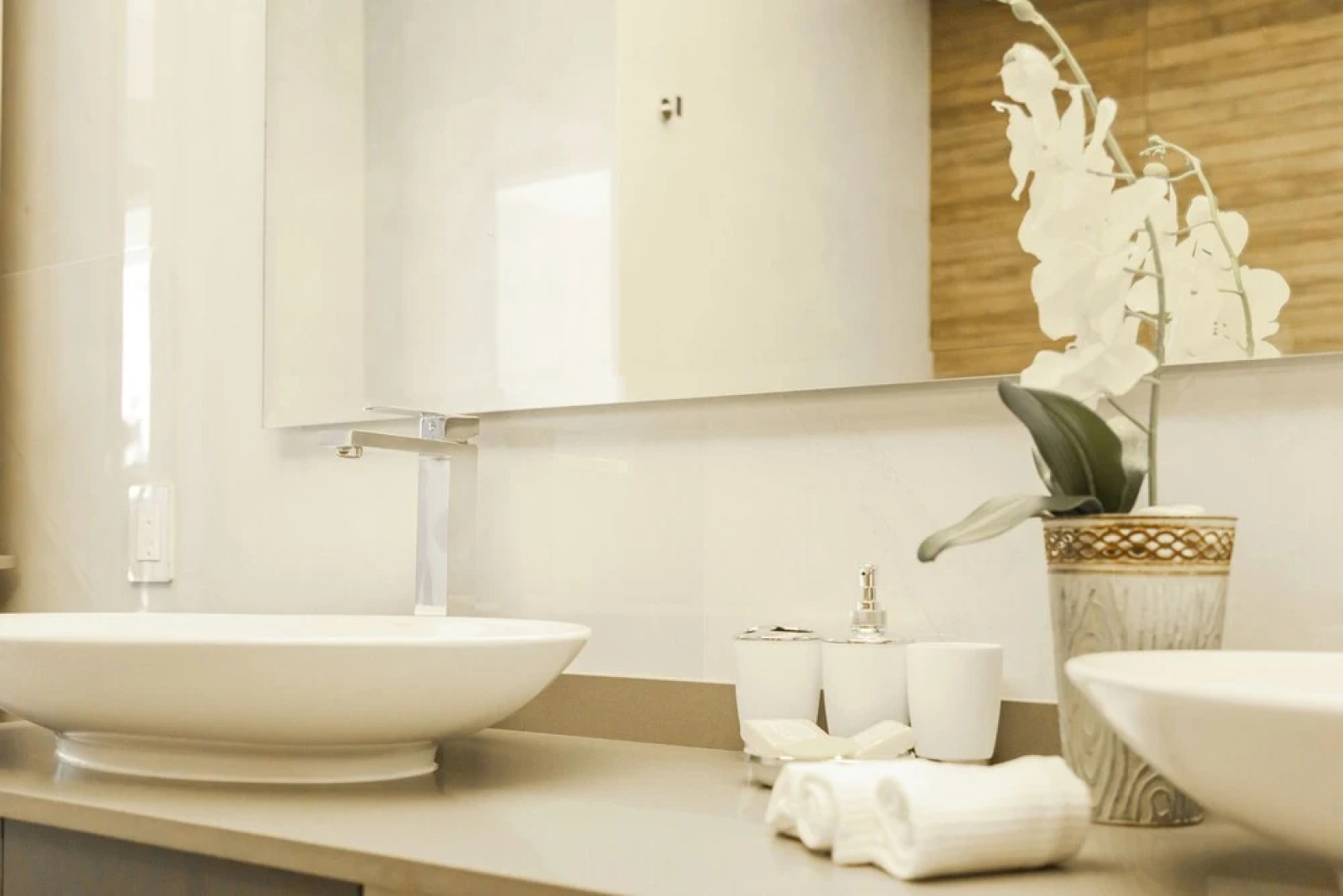 Luxurious Apartments With BBQ Pool Garden Jungle View