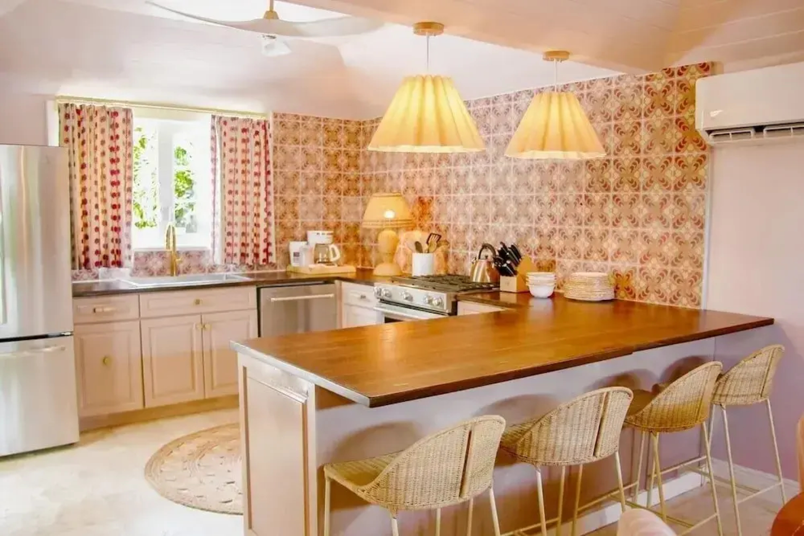 Fig Tree Harbour Island 3 Bedroom Home