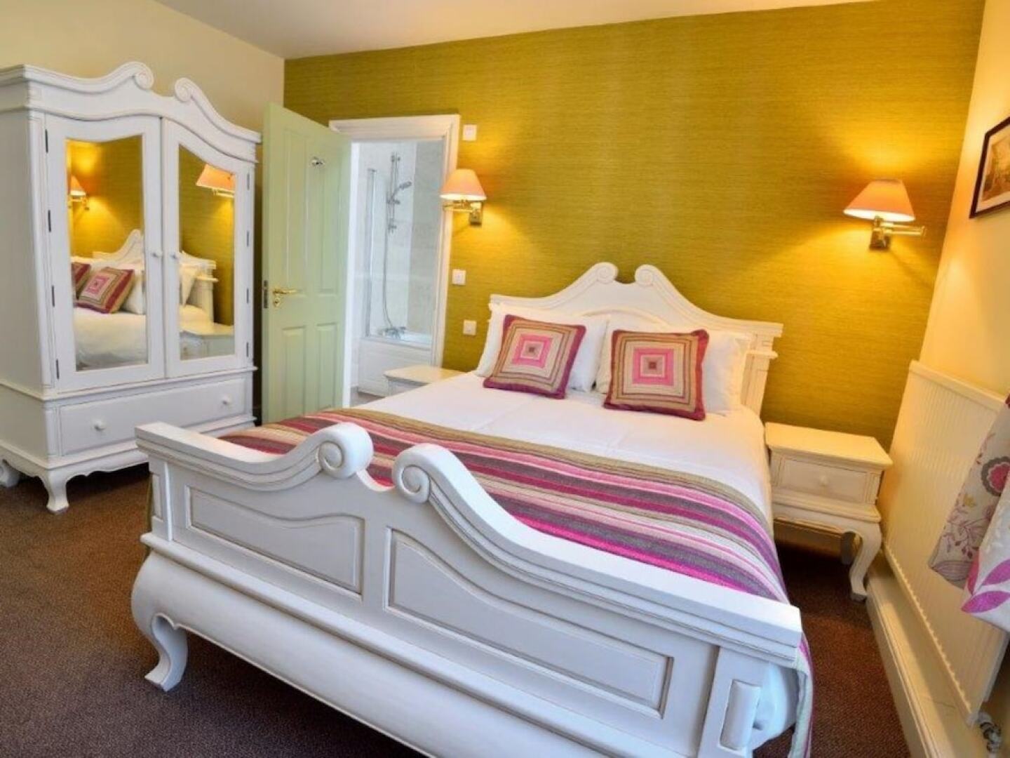 The George Hotel, Crewkerne