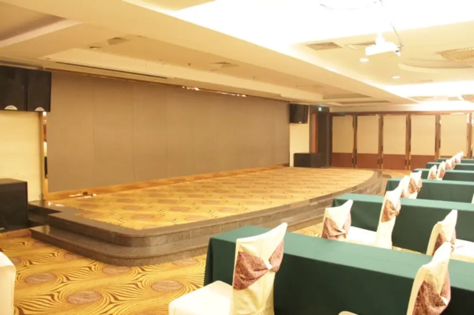 Hengfu Starworld Hotel