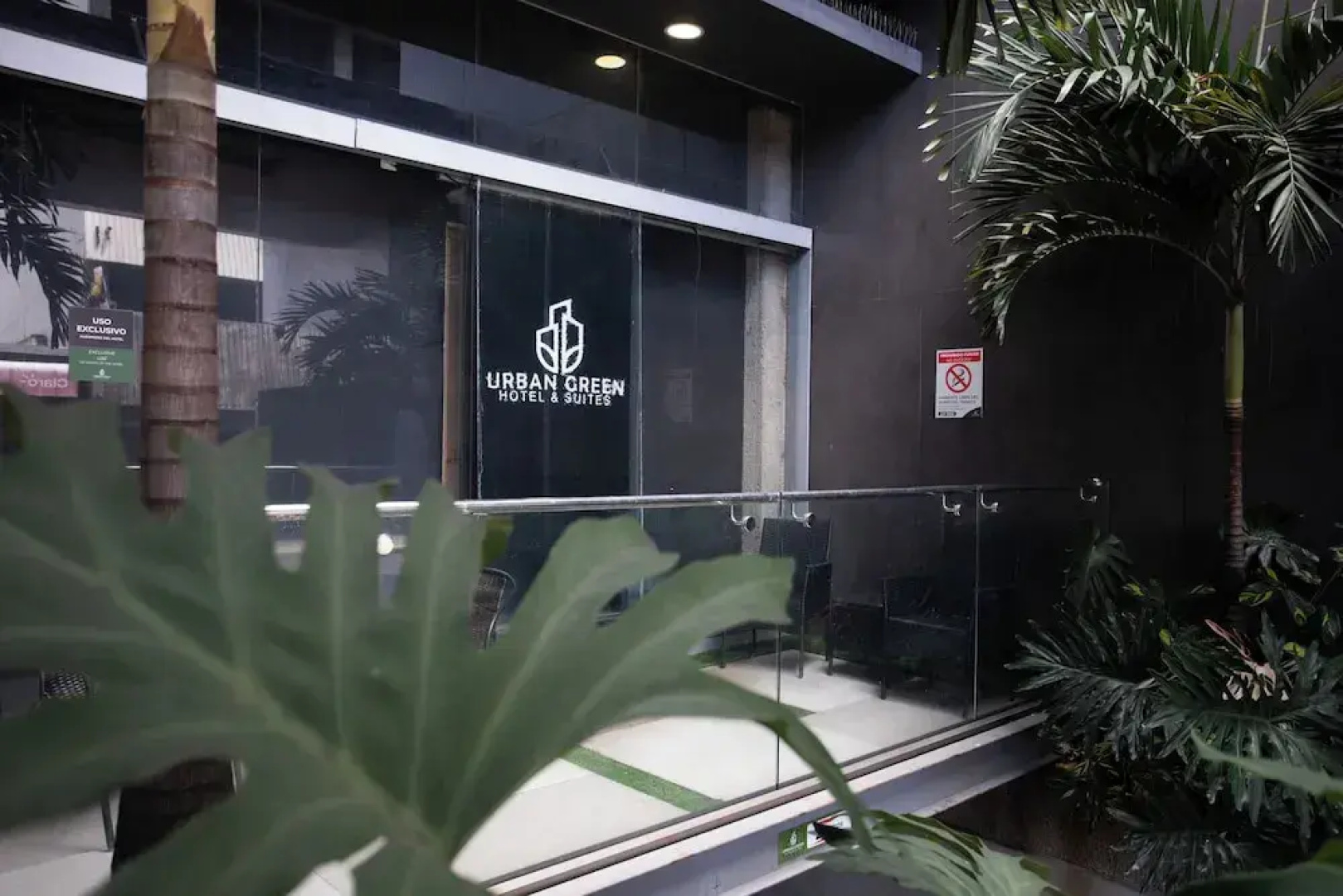 Urban Green Hotel & Suites