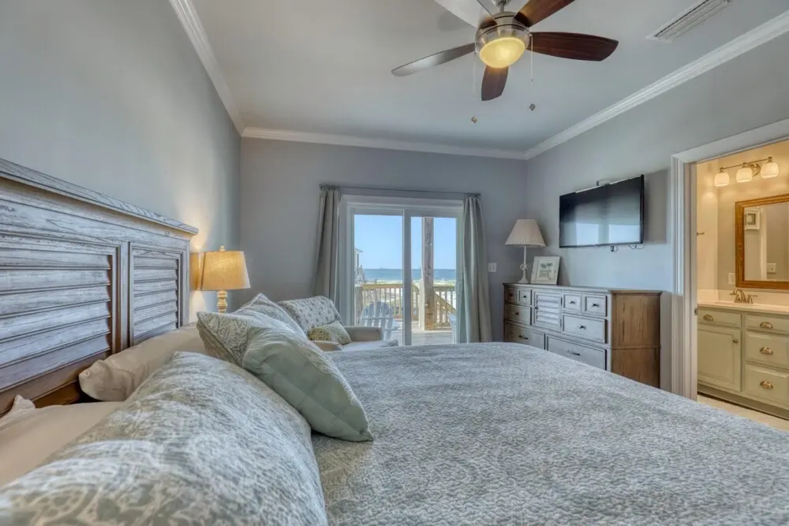 Blessed at the Beach - 105 Pon