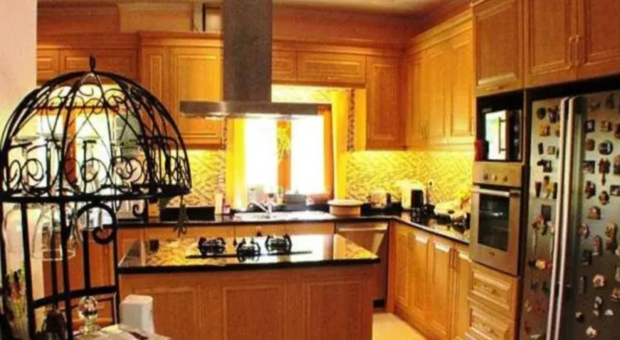 Relaxing Palm Pool Villa