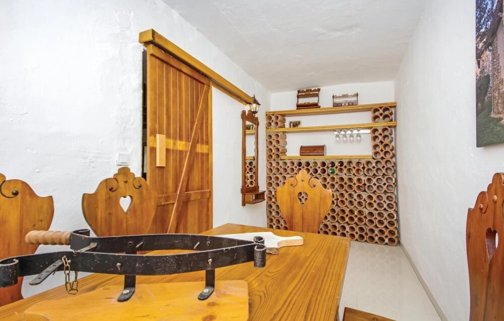 Nice Home in Brela with Hot Tub, WiFi & 4 Bedrooms