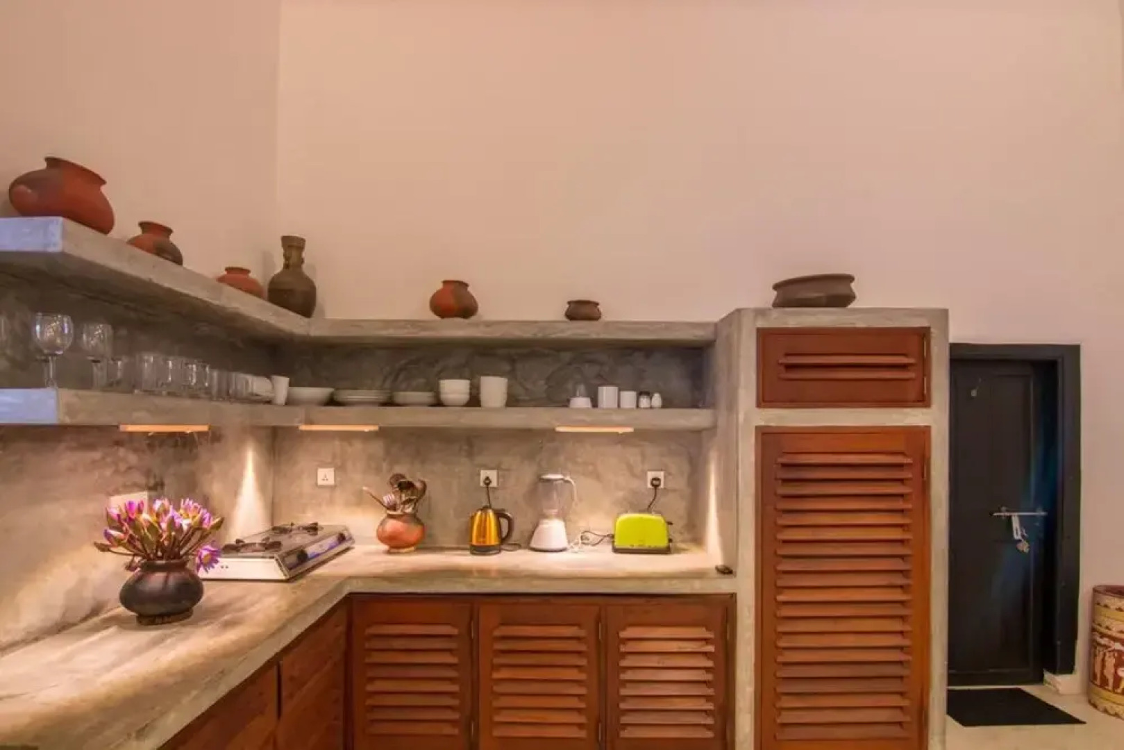 Blue Parrot Beach Villa