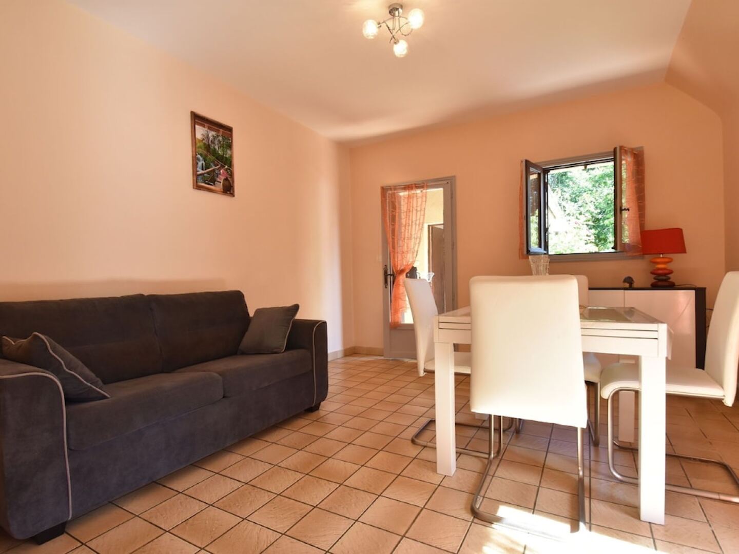 Gorgeous Villa in St. Julien-de-lampon With Private Pool & Centre Nearby