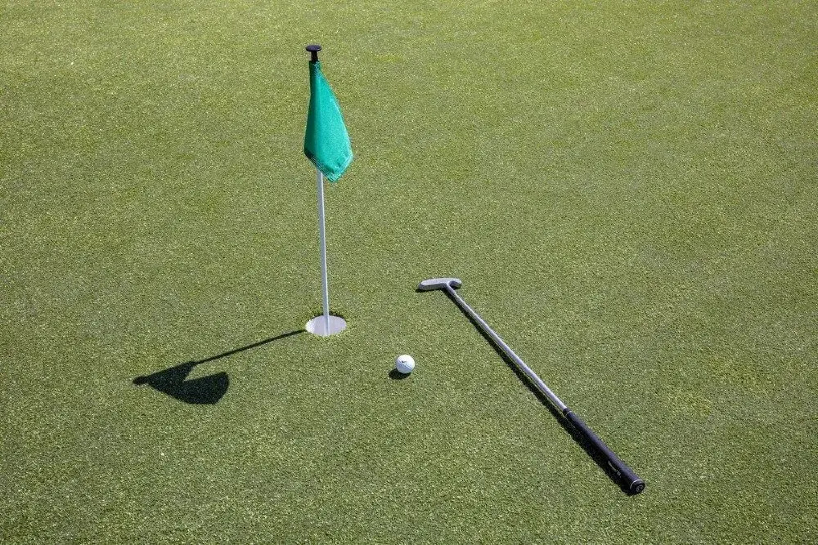 Cava Robles RV Resort