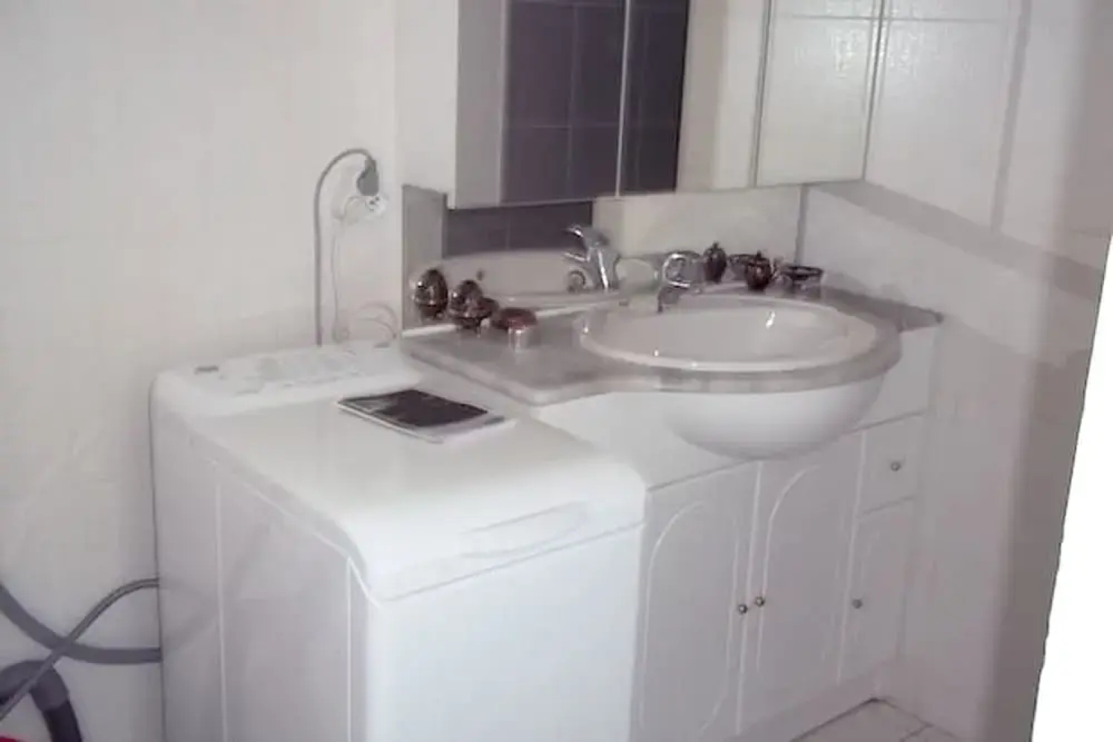 Apartment With one Bedroom in Andernos-les-bains, With Enclosed Garden - 2 km From the Beach