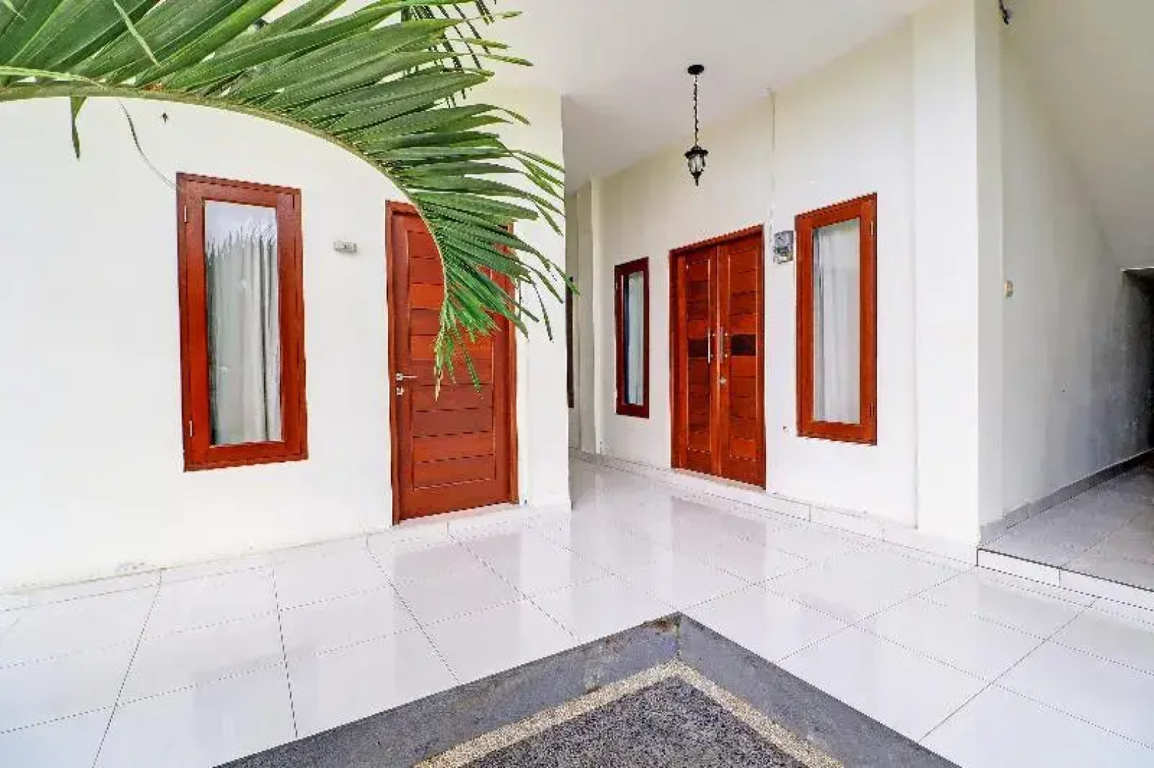 Oyo 91717 7 L Homestay