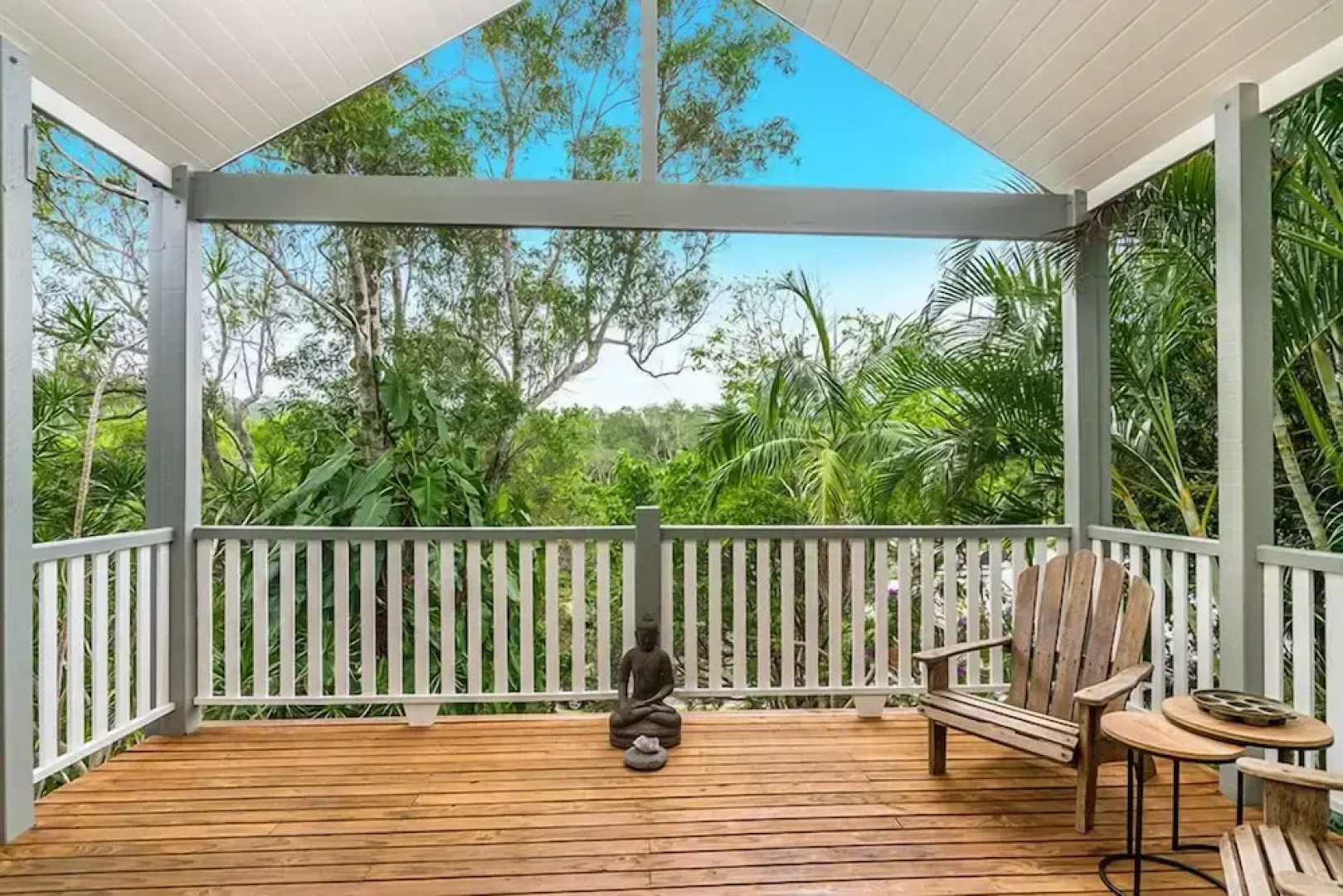 Your Coastal Treetop Escape