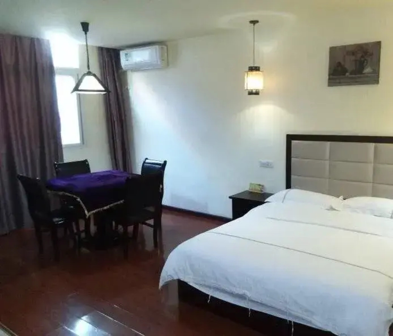 Tongxing Business Hotel