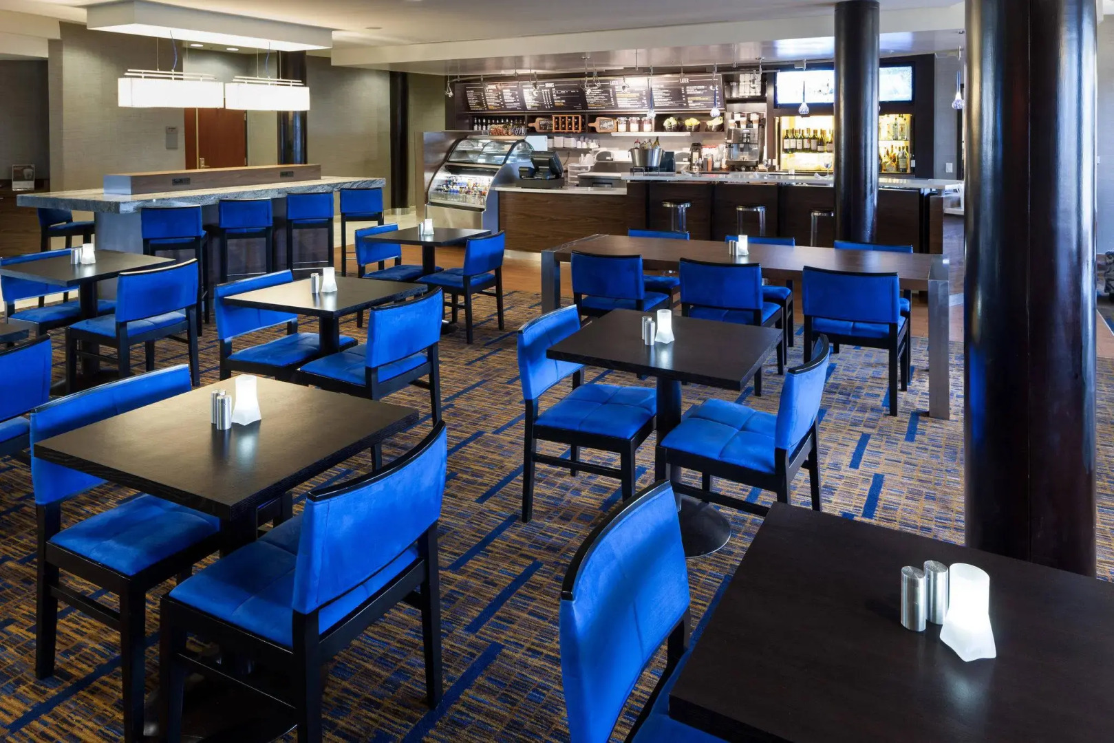 Courtyard by Marriott Los Angeles Burbank Airport