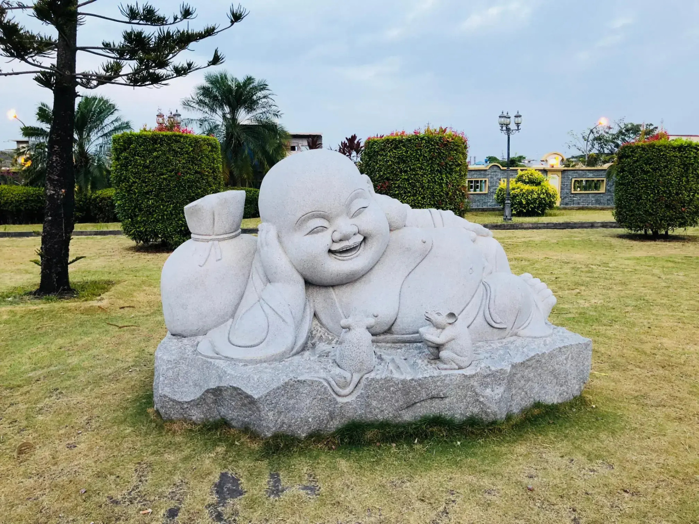 Ando Hotel Batam