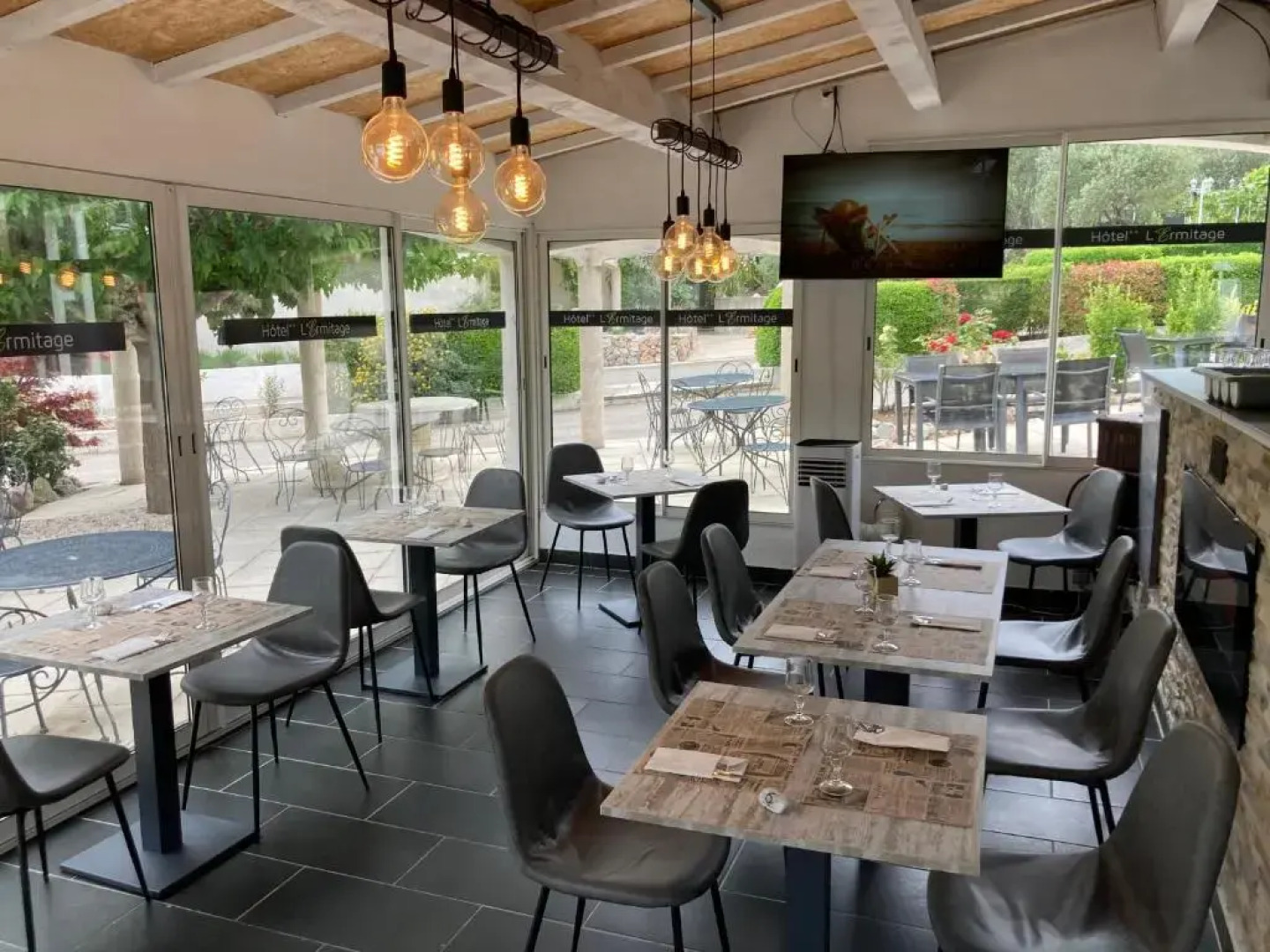 Hôtel Restaurant L'Ermitage