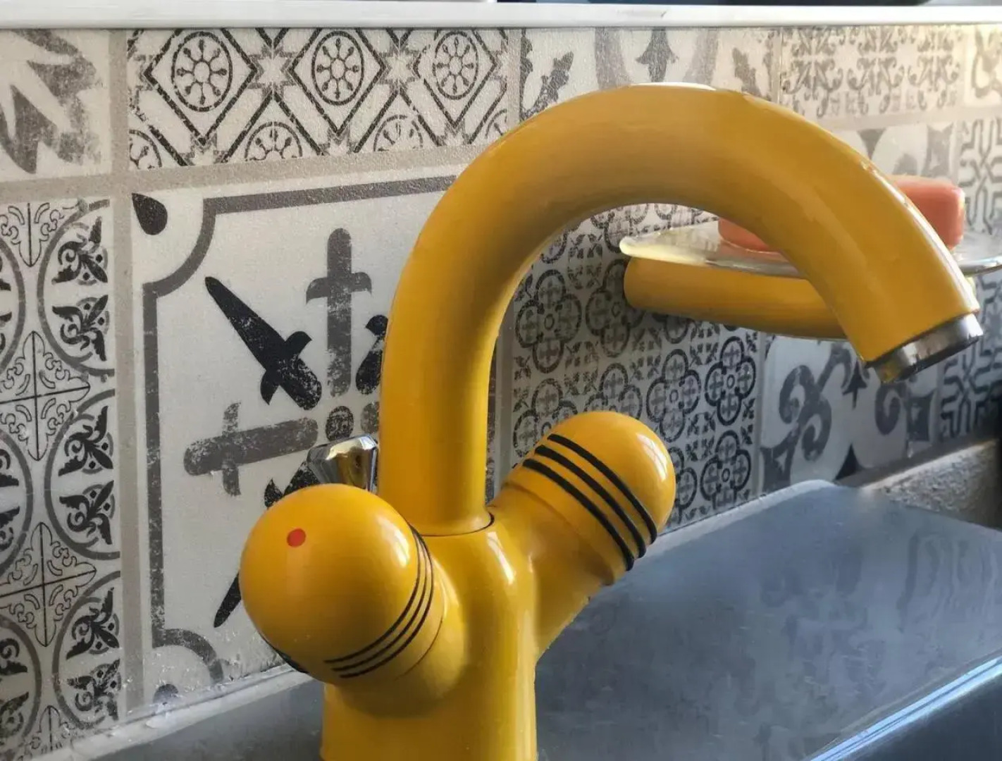 Into The Green Apartment