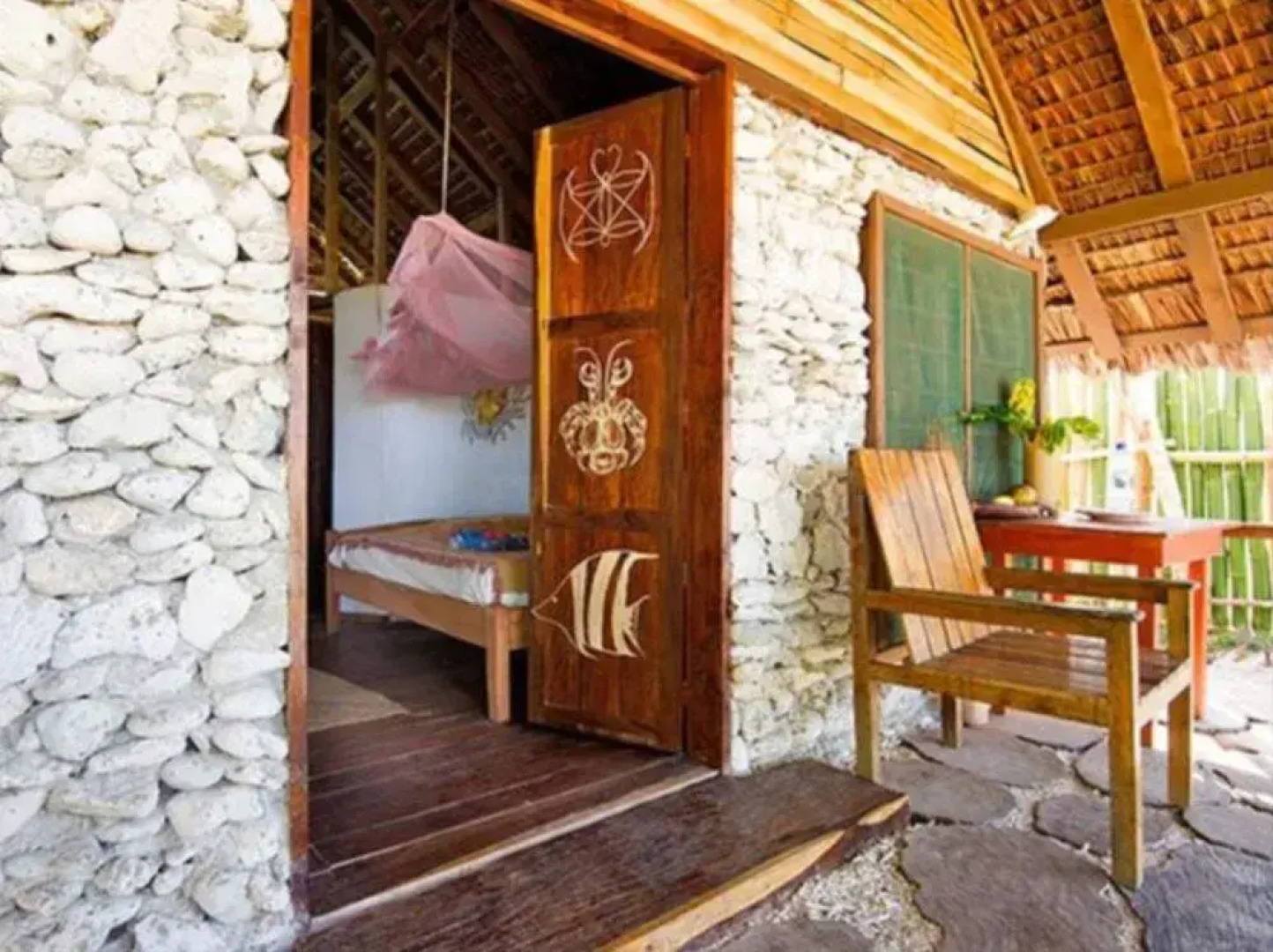 Port Olry Beach Bungalow