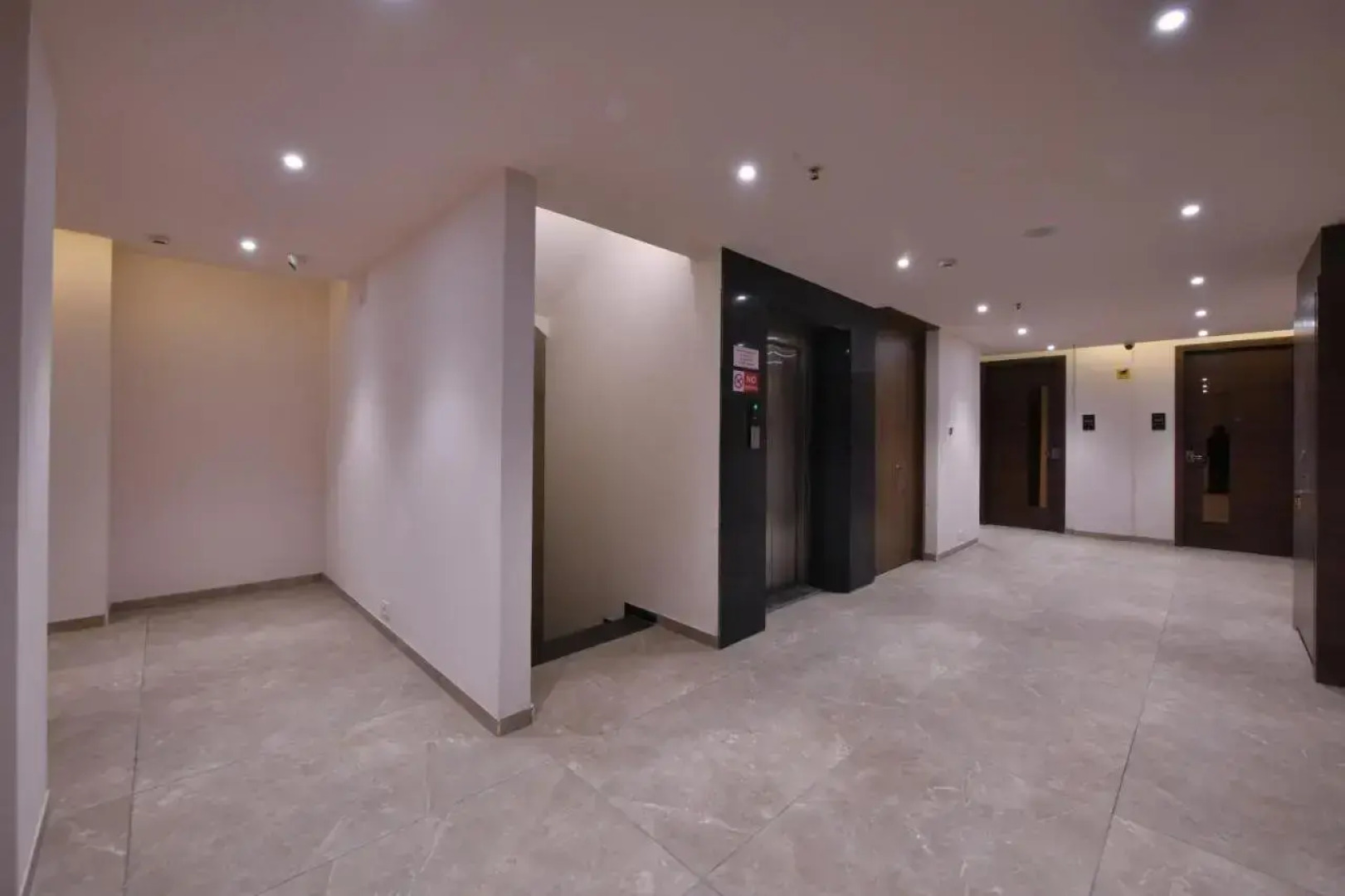 Click Hotel LH Seven Morbi