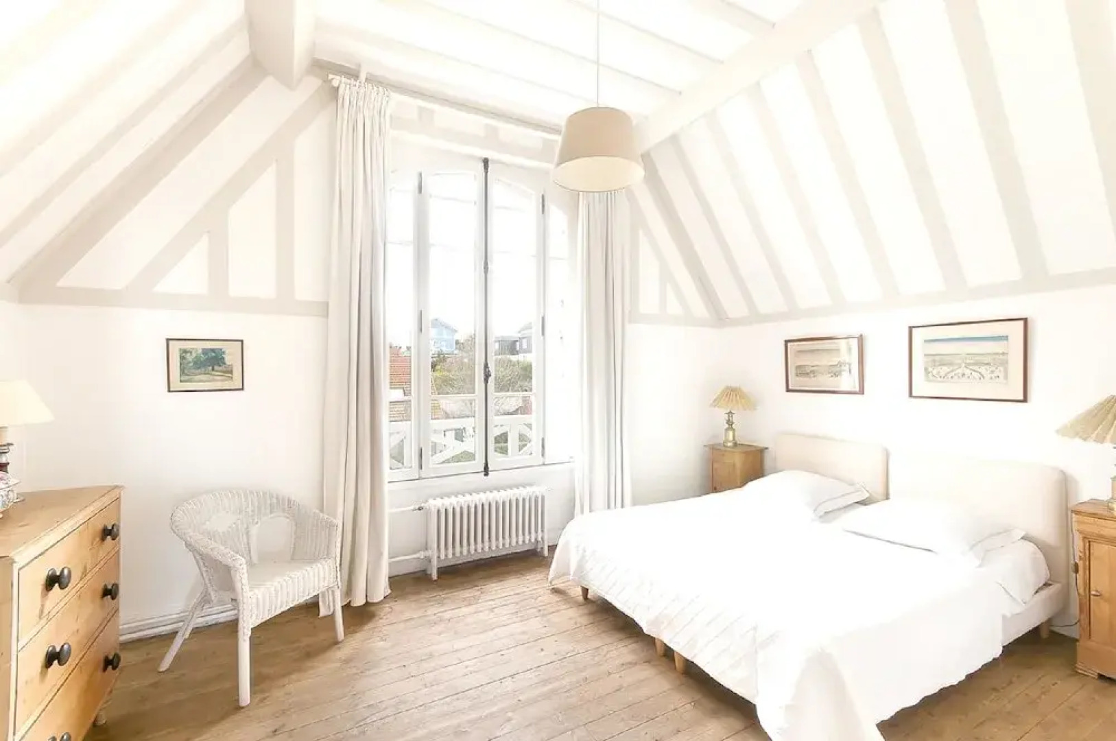 House With 8 Bedrooms in Grandcamp-maisy, With Wonderful sea View, Fur