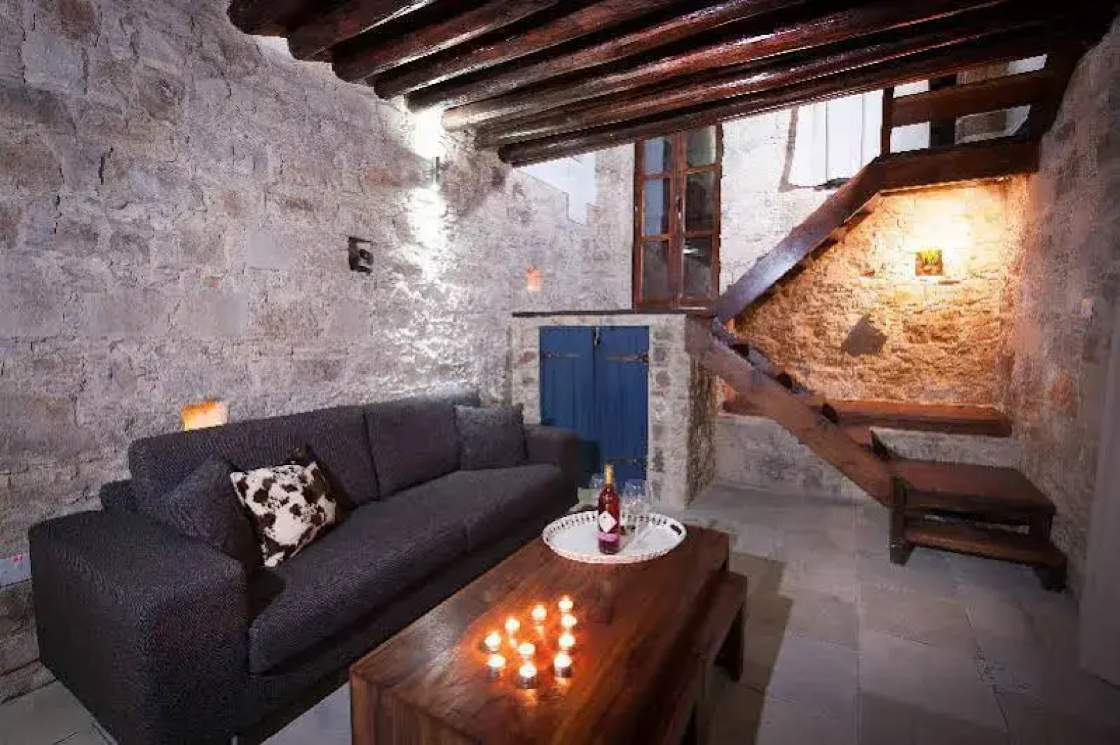 Oinoessa Traditional Boutique Houses