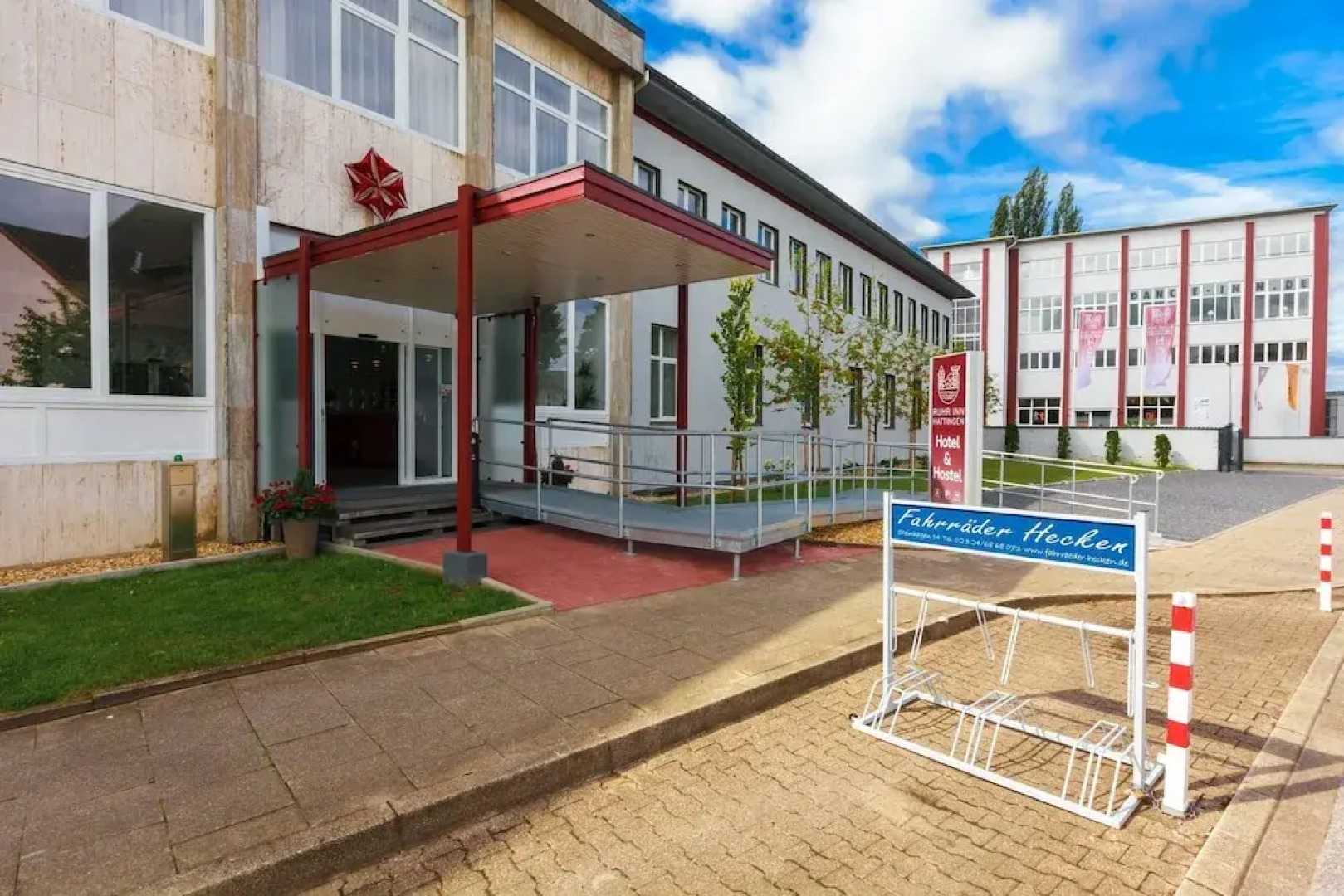 Ruhr Inn Hotel & Hostel