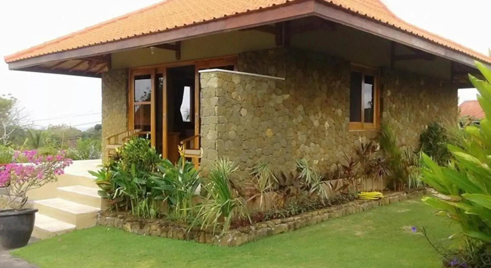 Three Monkeys Villas