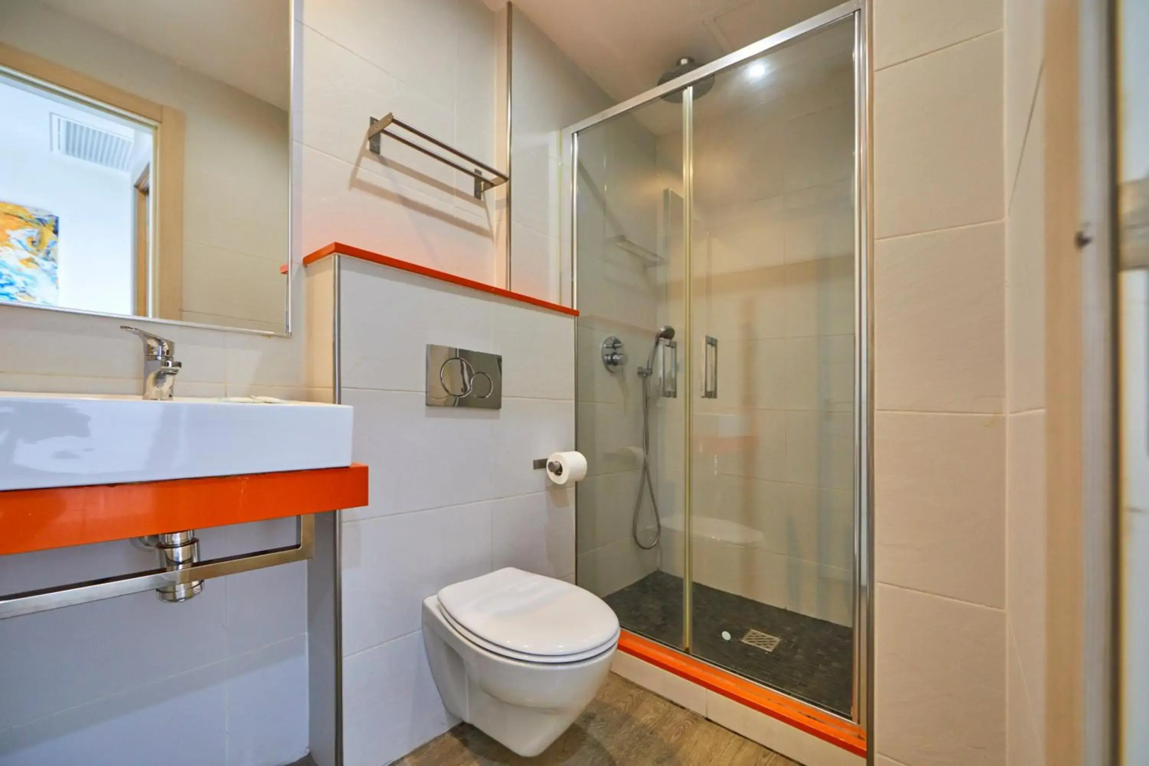 Coconut Waikiki Hotel