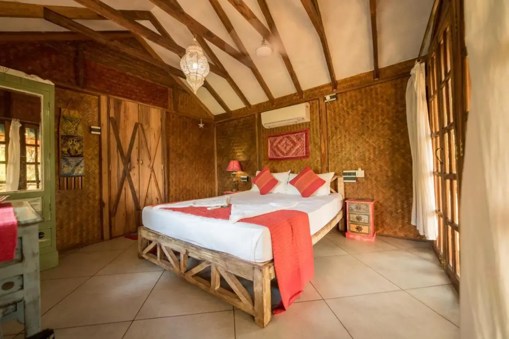 Little India Beach Cottages