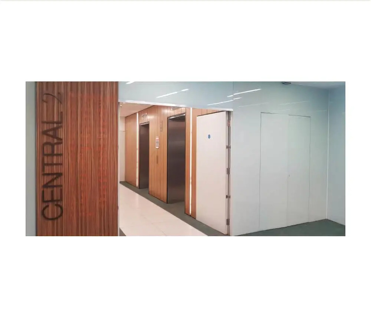 Red Ba Skyline Central