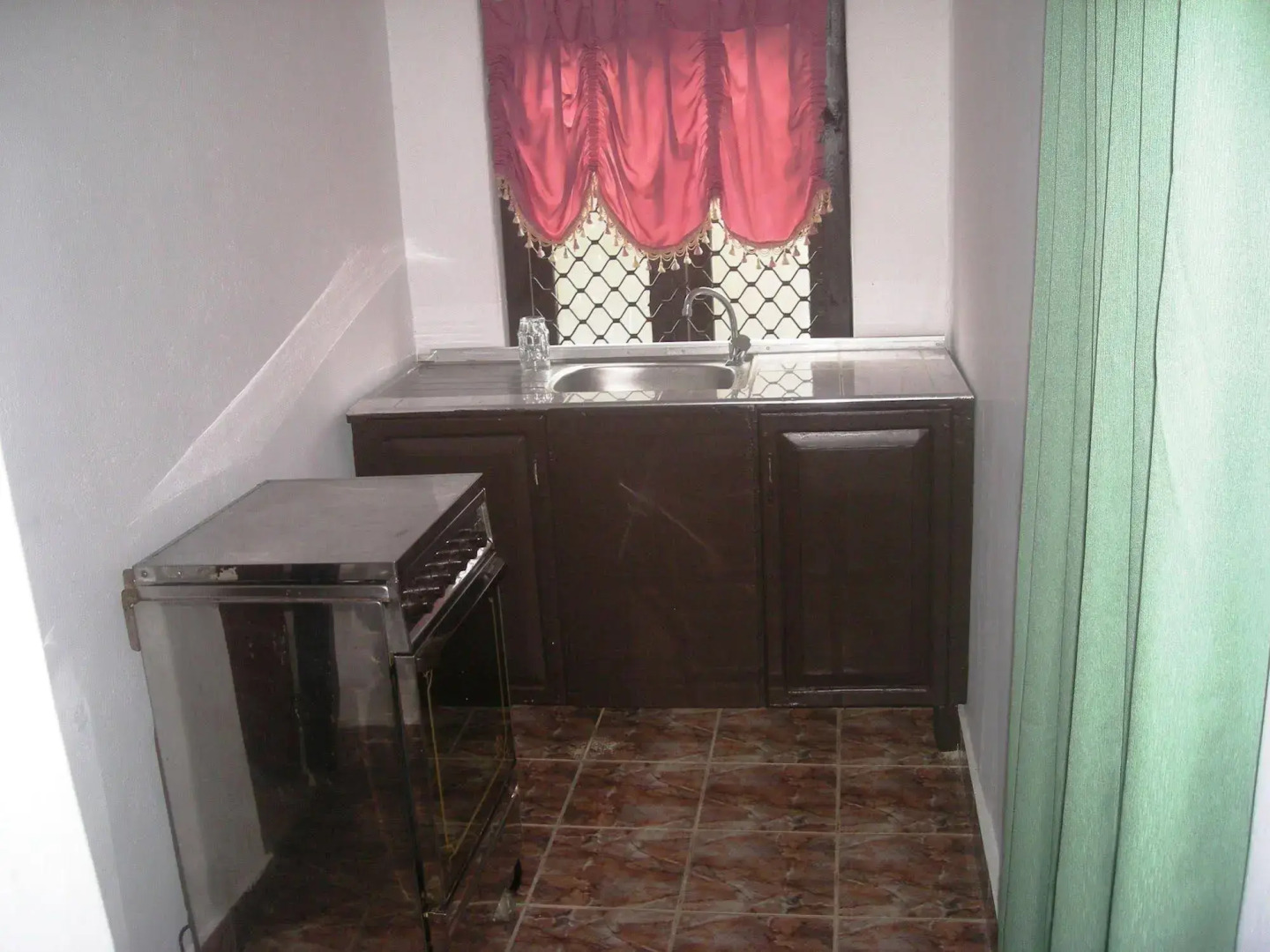 Sri Lak Inn