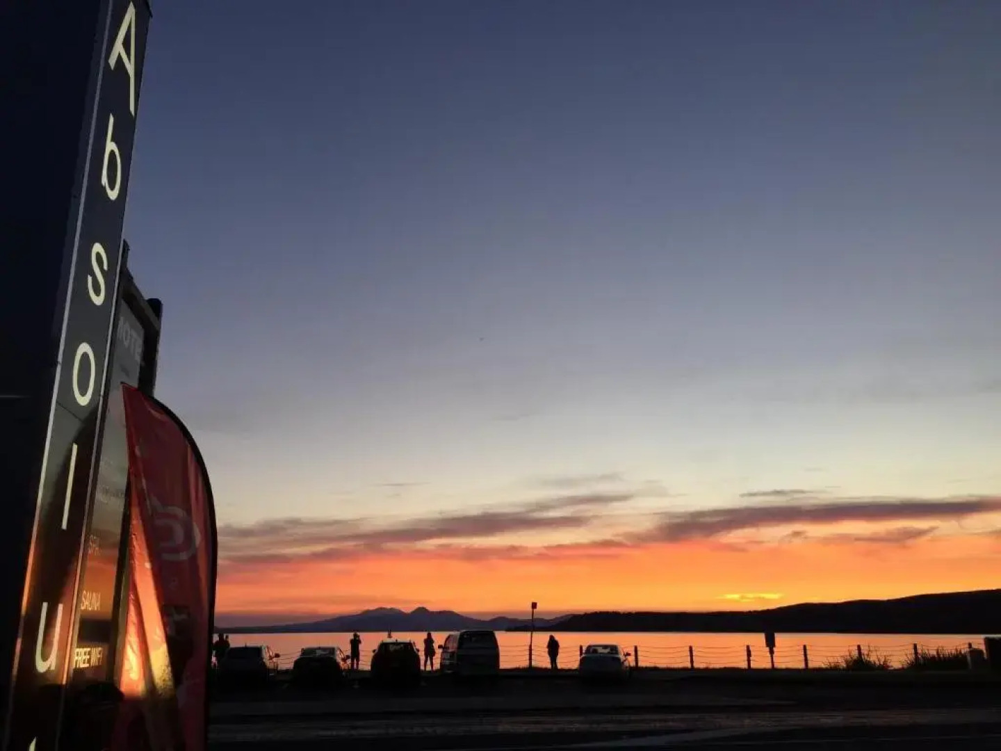 Absolute Lakeview Motel