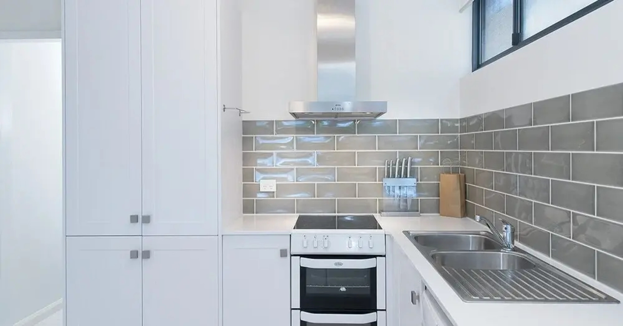 Soldiers Point Road, Kooyonga, 1, 211