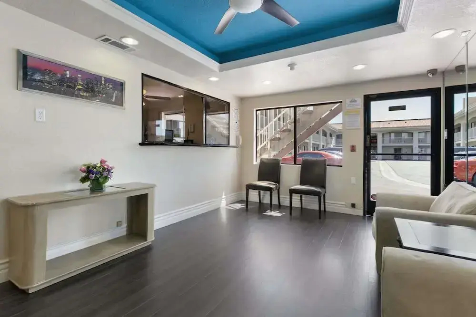 Days Inn By Wyndham Downey