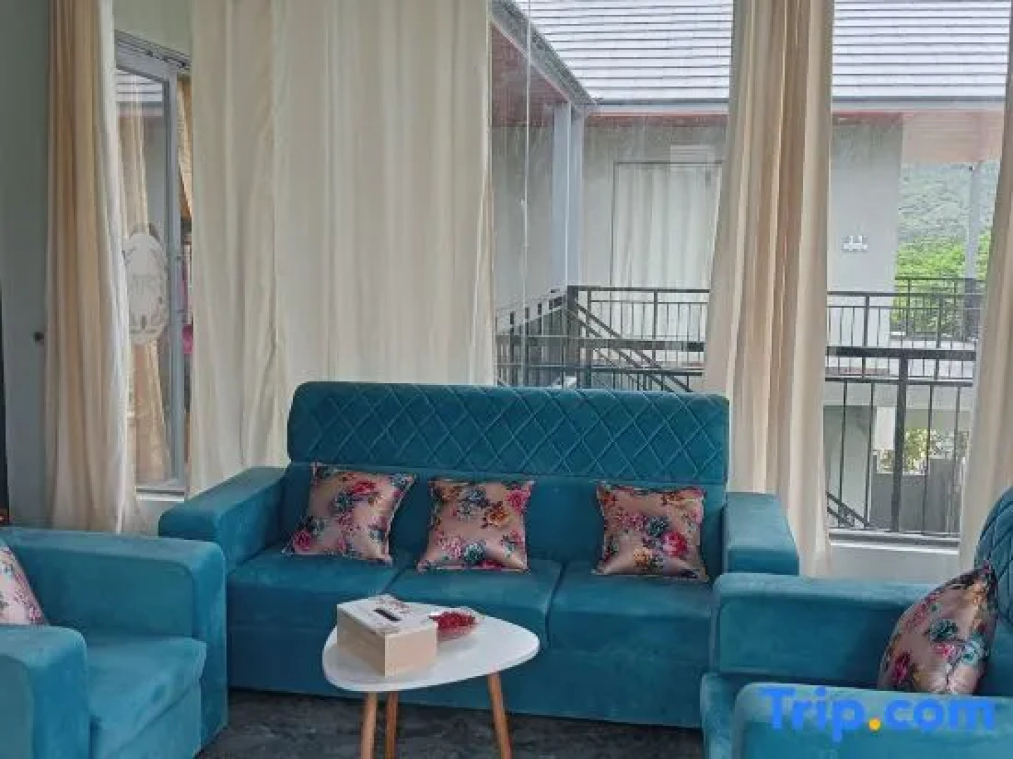 Nandi Hills View Cottages