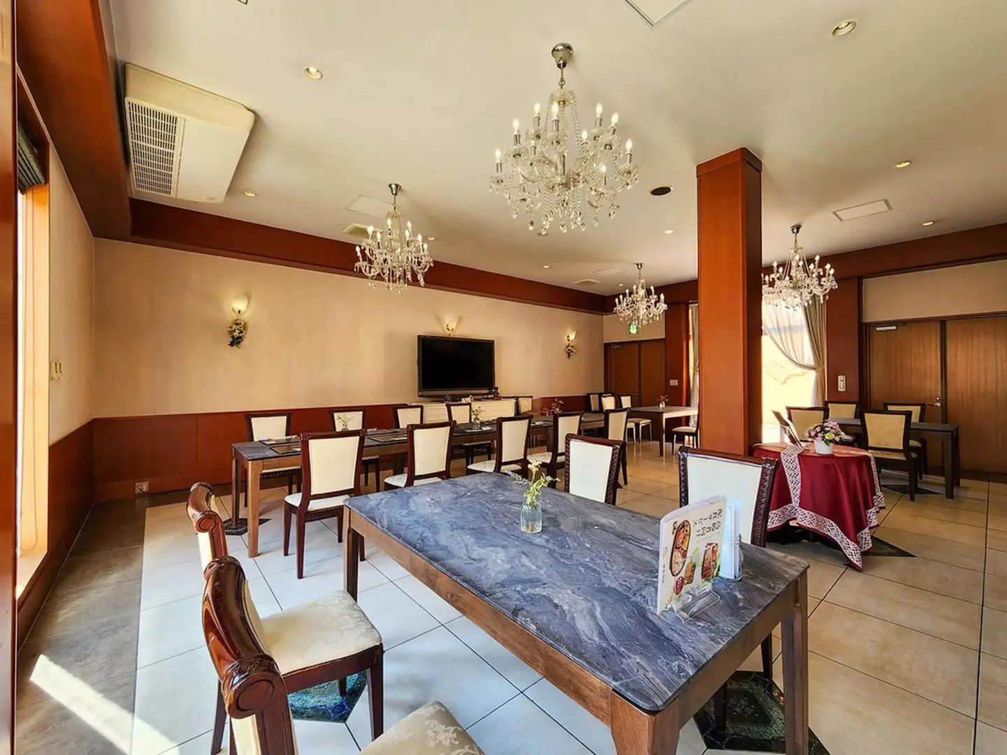 KINSEIKAN Grace Court Realis