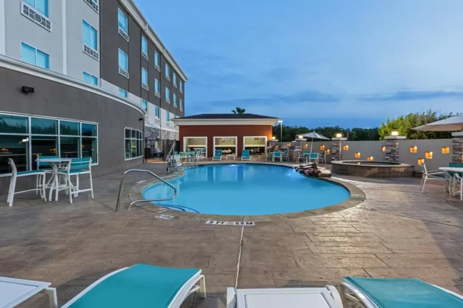 Holiday Inn Express Hotel & Suites - Houston Space Center by IHG