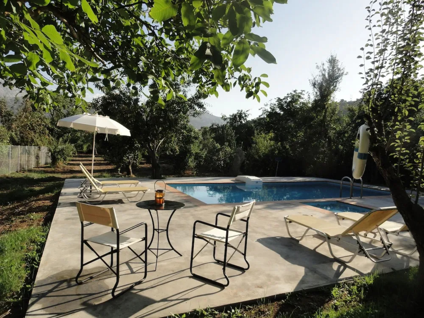 Zeus House Gaia